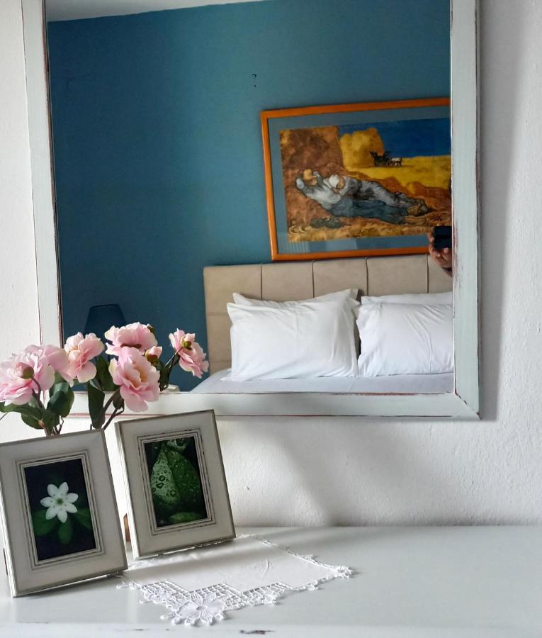 Dora'S House Comfortable Apartment With A Yard And View Pyrgadikia Esterno foto